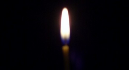 Да запалим свещ за председателят на министерският съвет на България! 