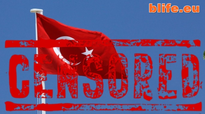 Турция закри 15 медии и уволни 10 000 държавни служители с два нови указа !